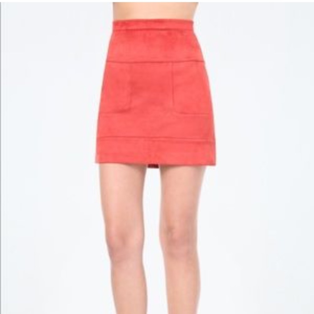 NWT bebe Seam Detail Suedette Mini Skirt 00
